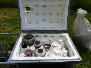 four à raku prêt pour une cuisson